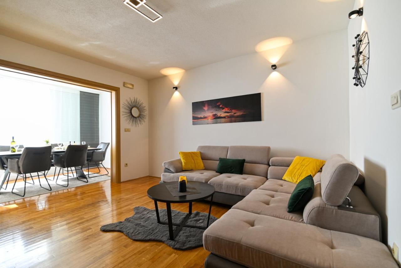 Apartmani Cesarica Τρογκίρ Εξωτερικό φωτογραφία