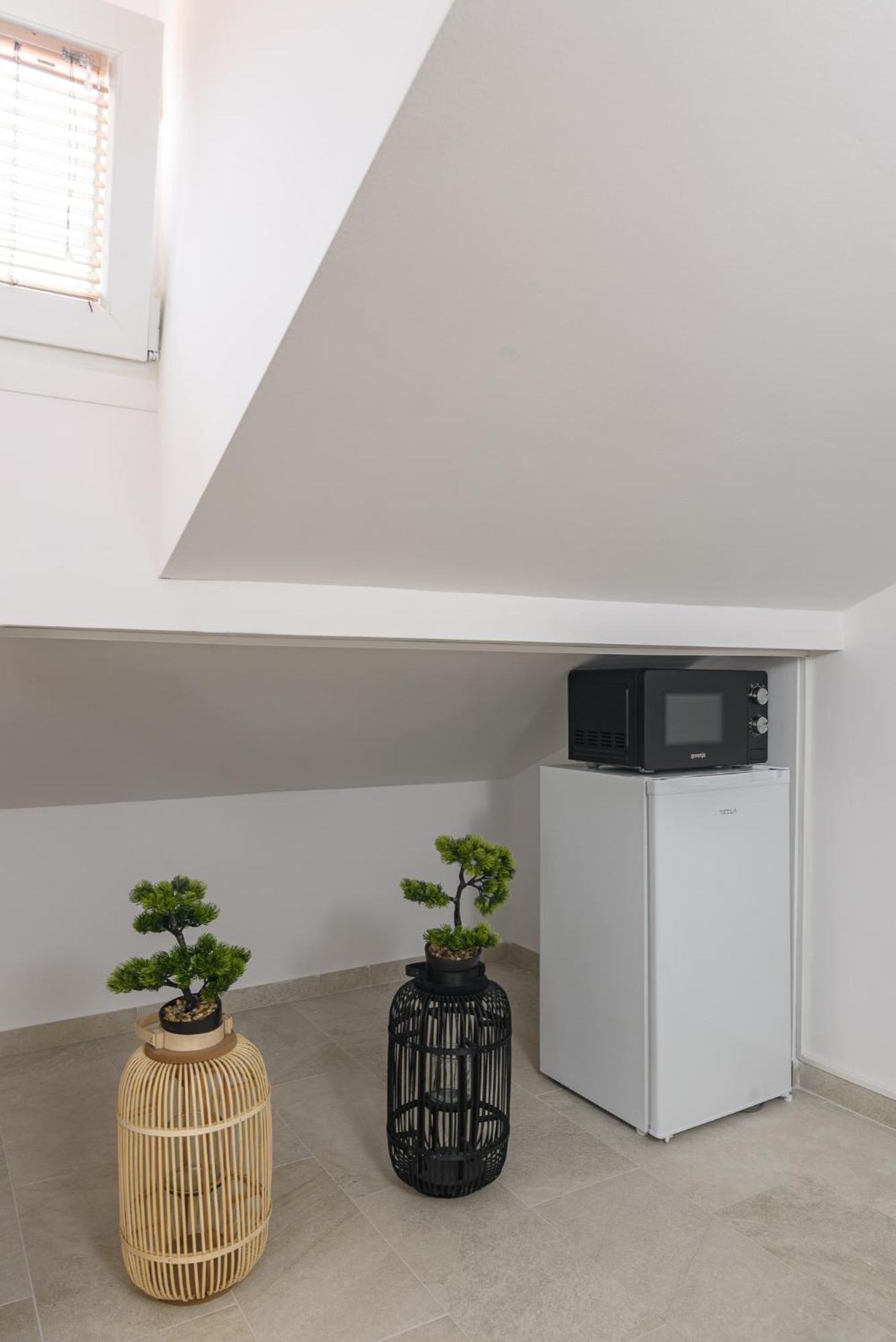 Apartmani Cesarica Τρογκίρ Εξωτερικό φωτογραφία