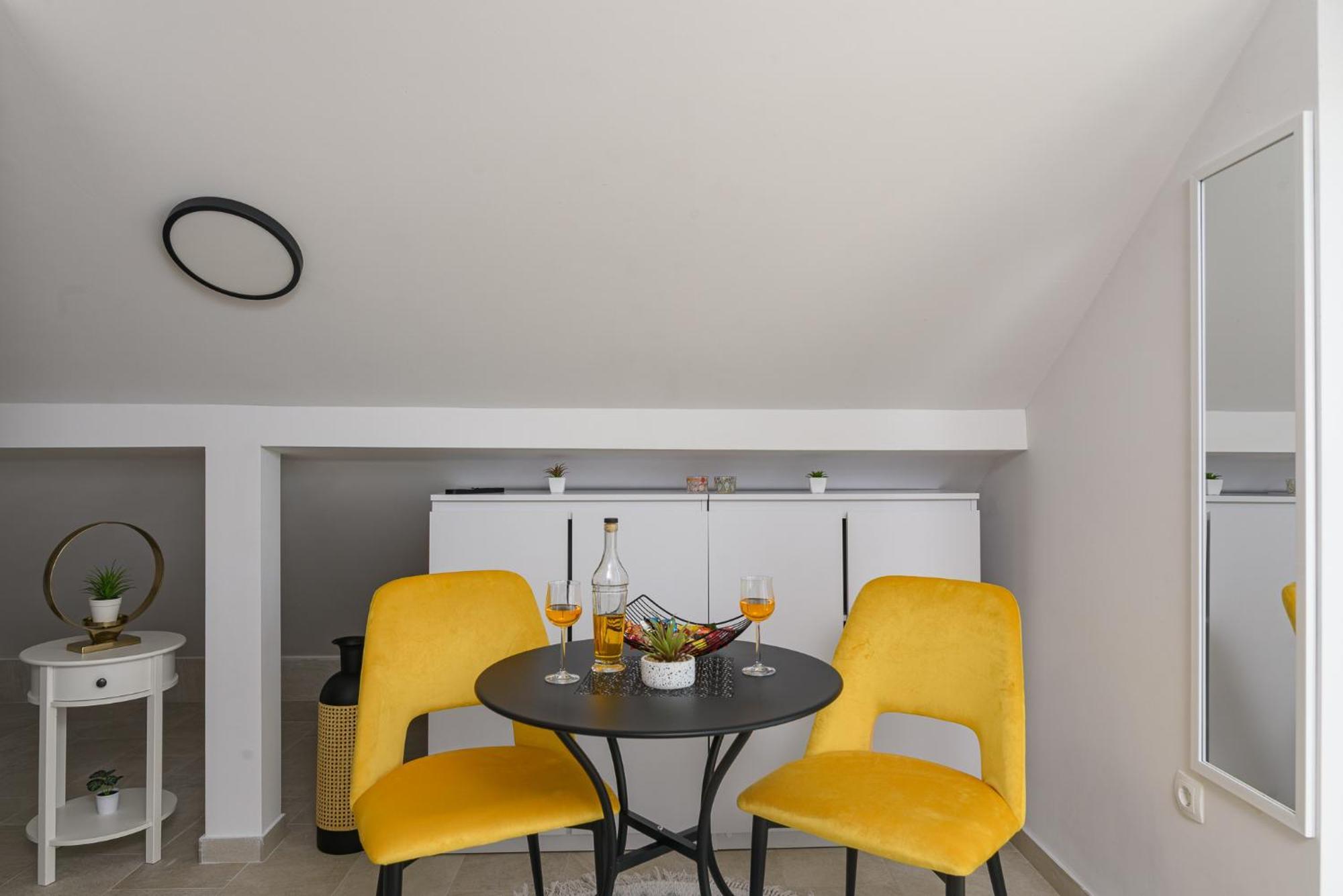Apartmani Cesarica Τρογκίρ Εξωτερικό φωτογραφία