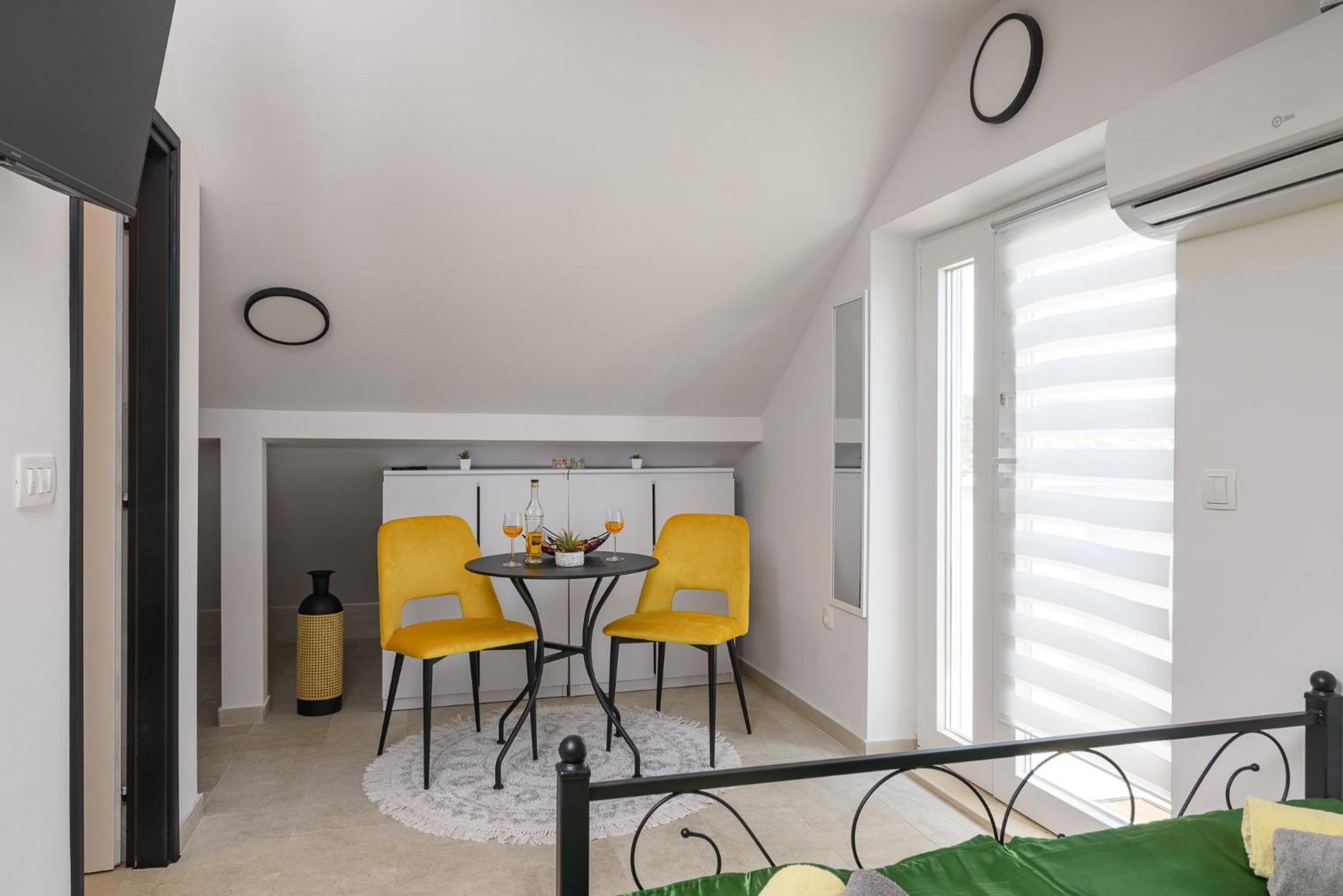 Apartmani Cesarica Τρογκίρ Εξωτερικό φωτογραφία